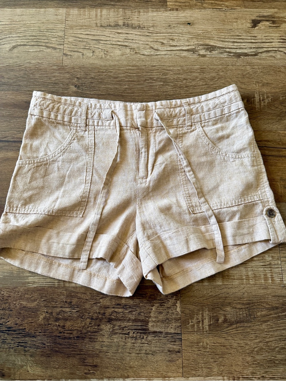 Banana Republic linen blend tan shorts 8